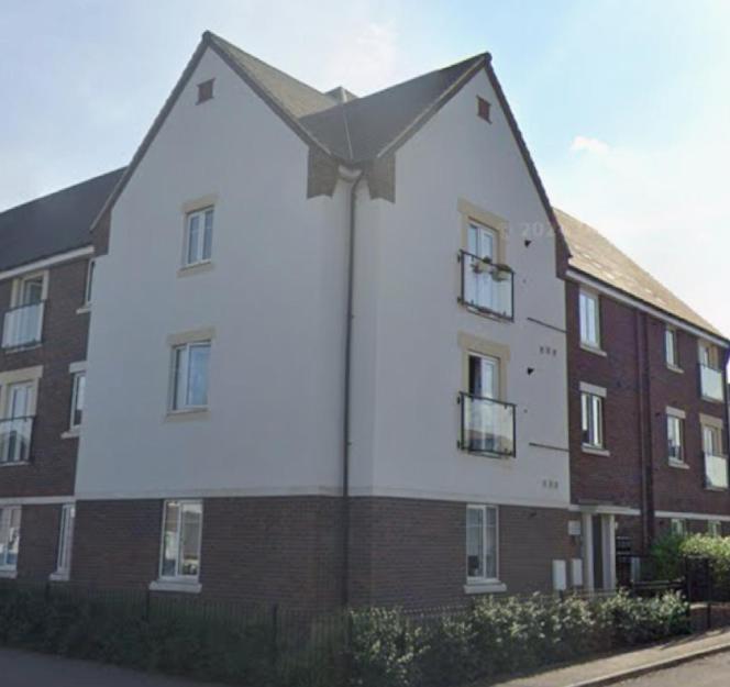 Crawley 2Bed Apartament Close To Gatwick Airport Copthorne  Kültér fotó